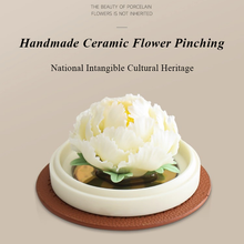 Load image into Gallery viewer, Peony Porcelain Flower Aroma Gift Box